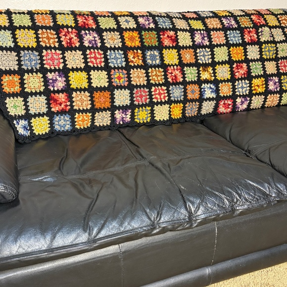 VTG Handmade Wool Afghan Roseanne Throw Sofa Blanket Granny Square 64" X 38" - Picture 8 of 15